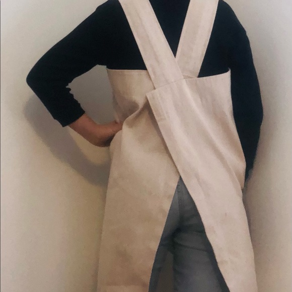 Canvas apron dress - Picture 2 of 2